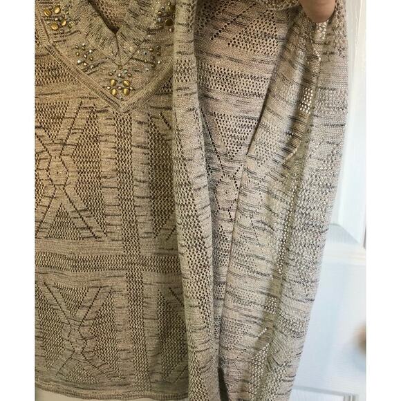 WHBM Metallic Thread Poncho Style Open Weave Oversized Sweater Cream Taupe XS - Picture 3 of 5